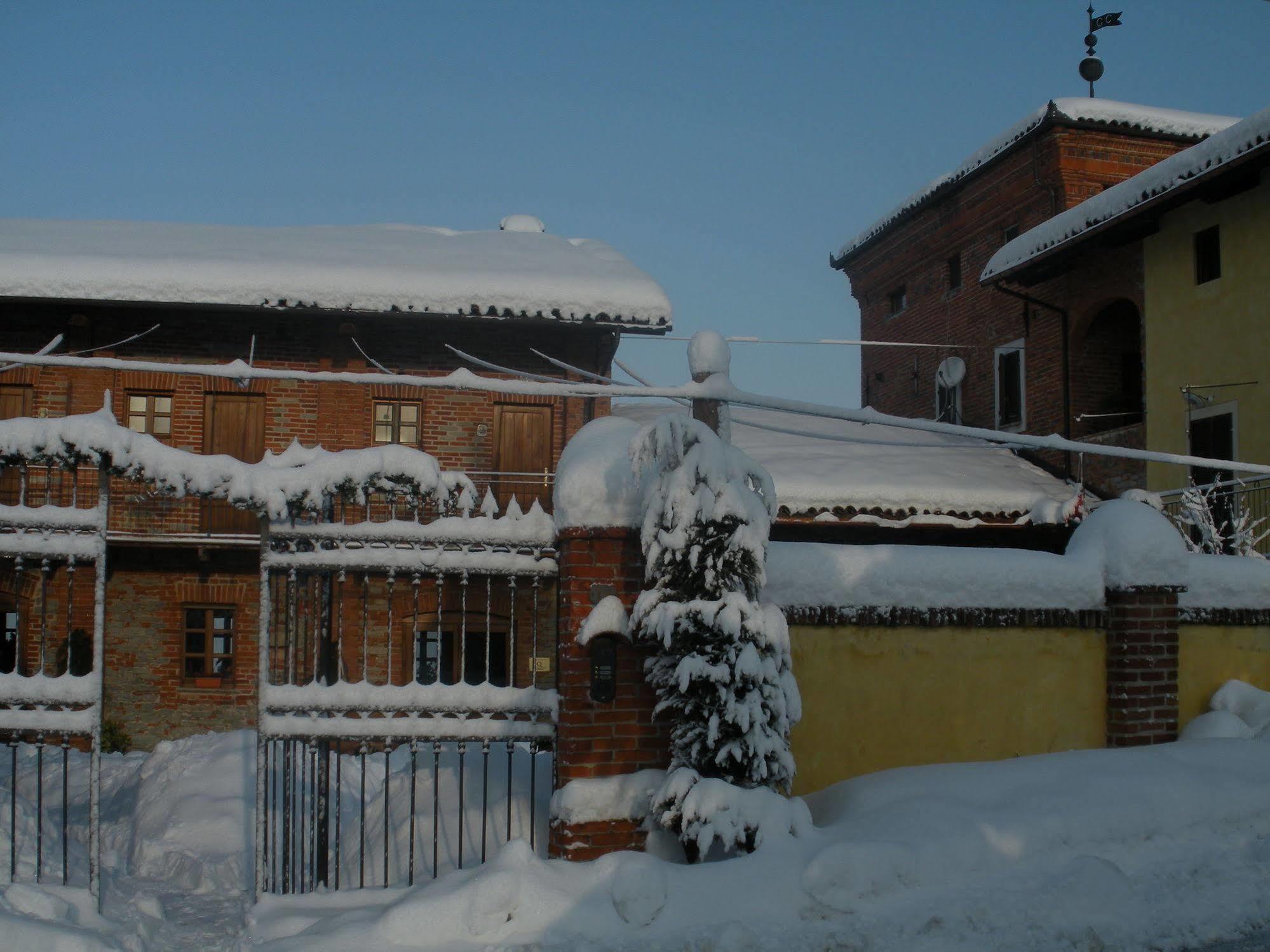 Il Palazzetto Villa Clavesana Exterior foto